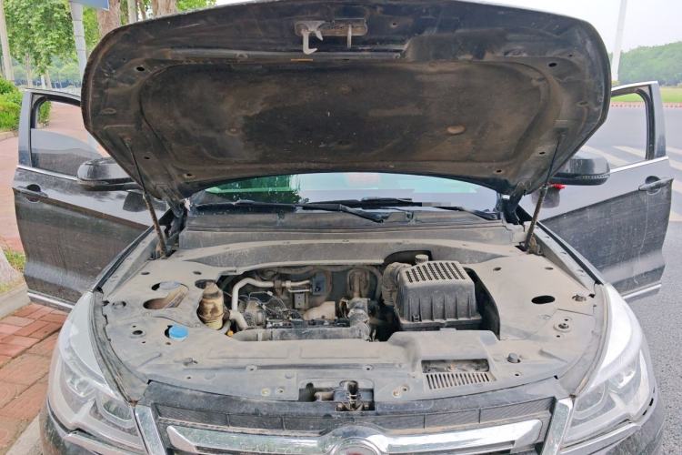 Used Hanteng X7 2018 X7S 1.5T Manual Luxury Model Engine Bay