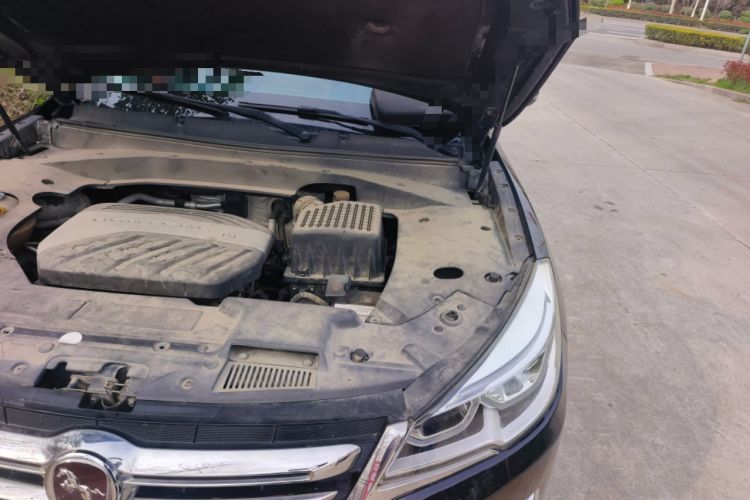 Used Hanteng X7 2018 X7S 1.5T Automatic Luxury Model Engine Bay Left
