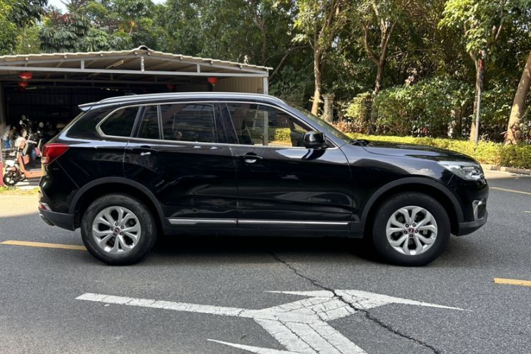 Used Hanteng X7 2018 X7S 1.5T Automatic Luxury Model Exterior 2