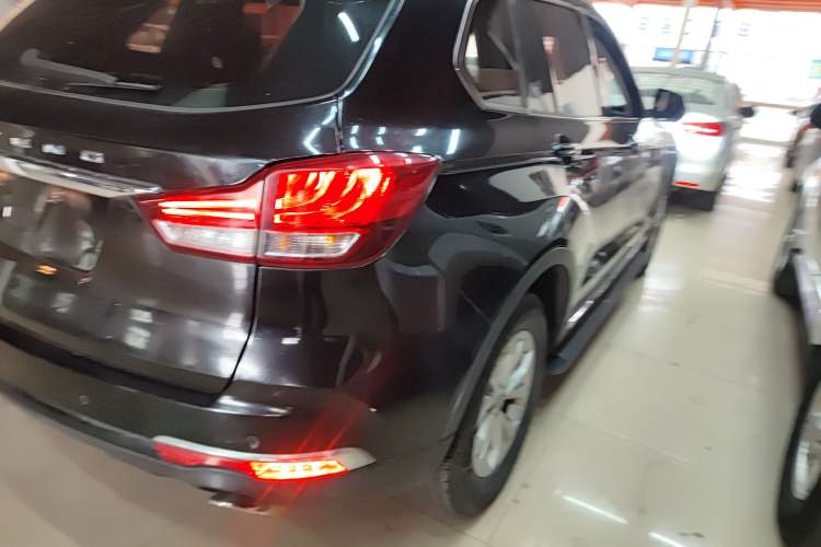 Used Hanteng X7 2018 X7S 1.5T Automatic Luxury Model Exterior 6