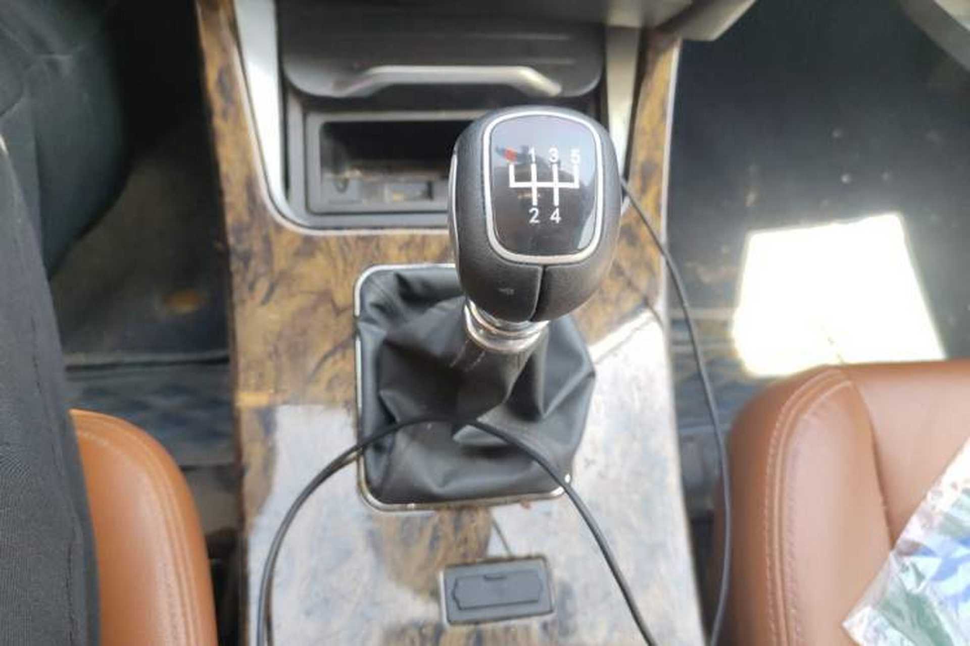 Used Hanteng X7 2018 X7S 1.5T Manual Luxury Model Gear Lever