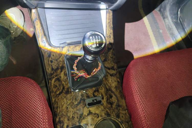 Used Hanteng X7 2018 X7S 1.5T Manual Luxury Model Gear Lever