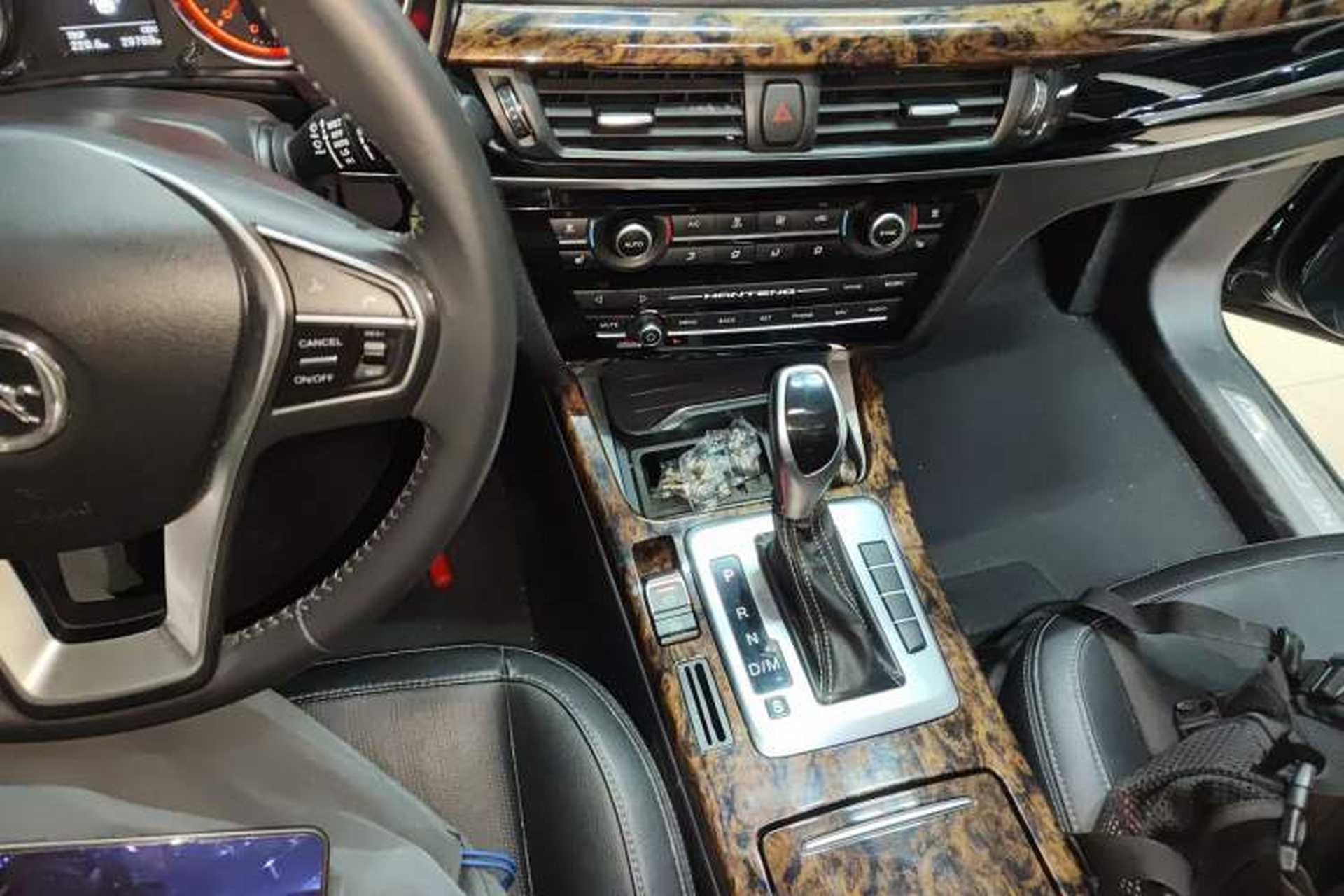 Used Hanteng X7 2018 X7S 1.5T Automatic Luxury Model Gear Lever