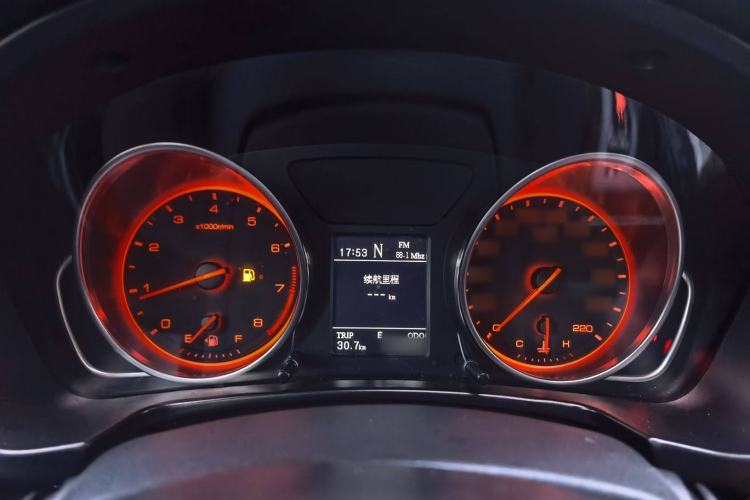 Used Hanteng X7 2018 X7S 1.5T Automatic Luxury Model Instrument Cluster