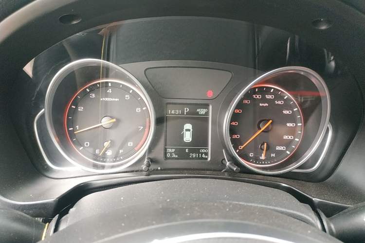 Used Hanteng X7 2018 X7S 1.5T Automatic Luxury Model Instrument Cluster