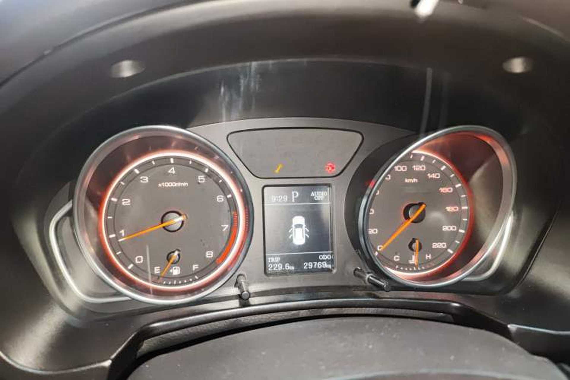 Used Hanteng X7 2018 X7S 1.5T Automatic Luxury Model Instrument Cluster