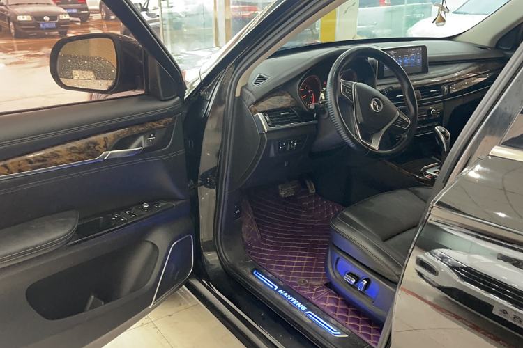Used Hanteng X7 2018 X7S 1.5T Automatic Luxury Model Interior 2