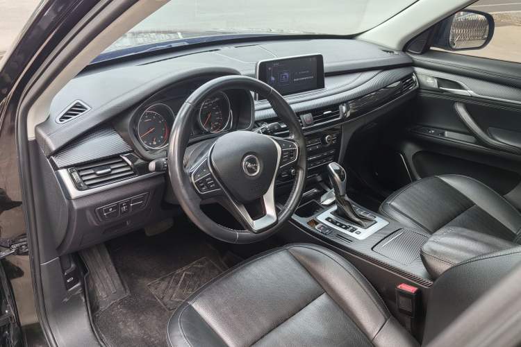 Used Hanteng X7 2018 X7S 1.5T Automatic Luxury Model Interior 5