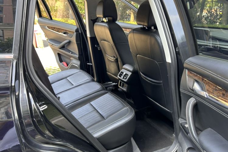 Used Hanteng X7 2018 X7S 1.5T Automatic Luxury Model Interior 6