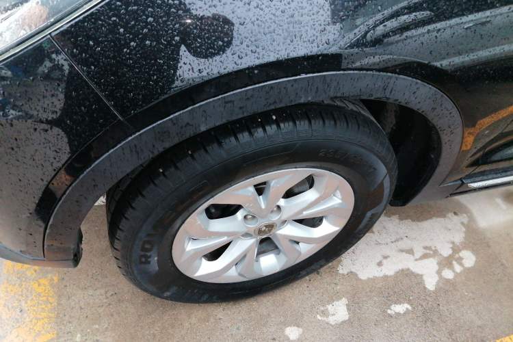 Used Hanteng X7 2018 X7S 1.5T Automatic Luxury Model Left Front Wheel Hub