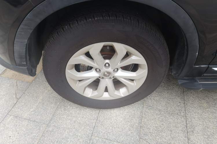 Used Hanteng X7 2018 X7S 1.5T Automatic Luxury Model Left Front Wheel Hub