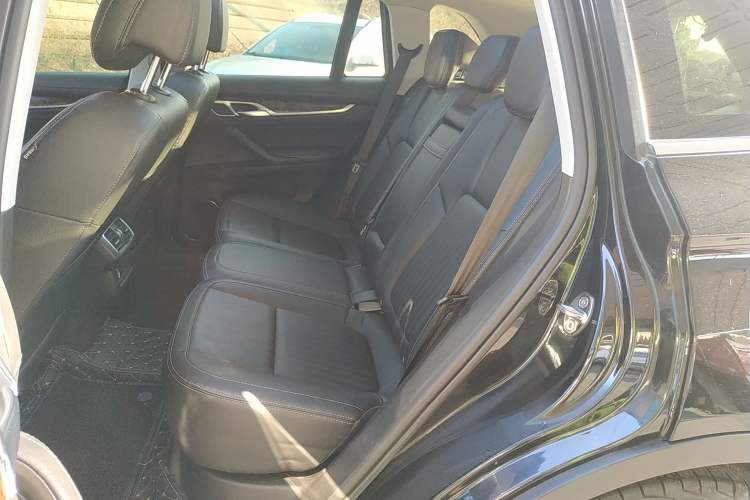 Used Hanteng X7 2018 X7S 1.5T Automatic Luxury Model Left Rear Seat
