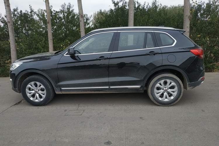 Used Hanteng X7 2018 X7S 1.5T Automatic Luxury Model Left Side