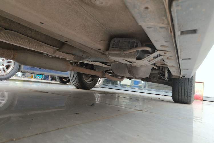 Used Hanteng X7 2018 X7S 1.5T Automatic Luxury Model Left Side Sill
