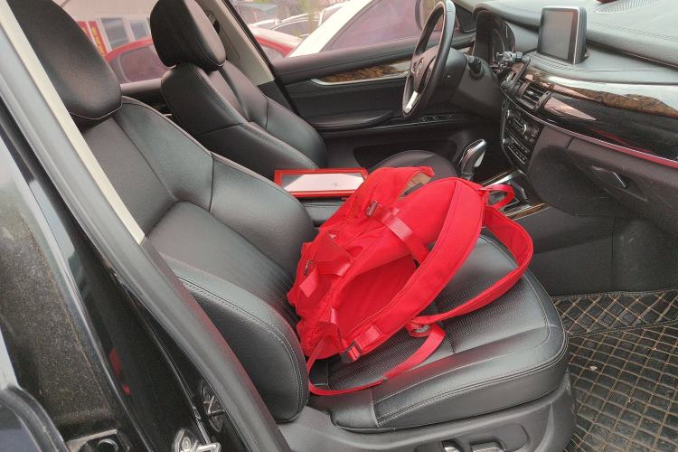 Used Hanteng X7 2018 X7S 1.5T Automatic Luxury Model Right Front Seat