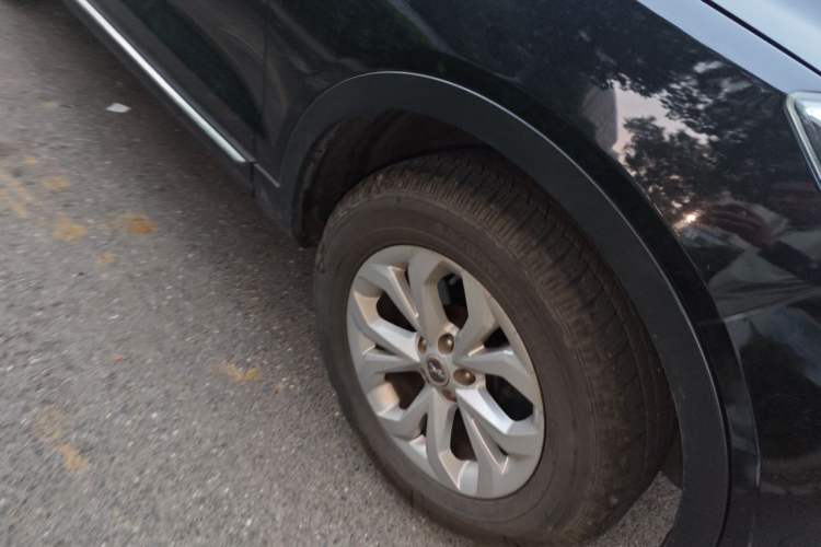 Used Hanteng X7 2018 X7S 1.5T Automatic Luxury Model Right Front Wheel Hub