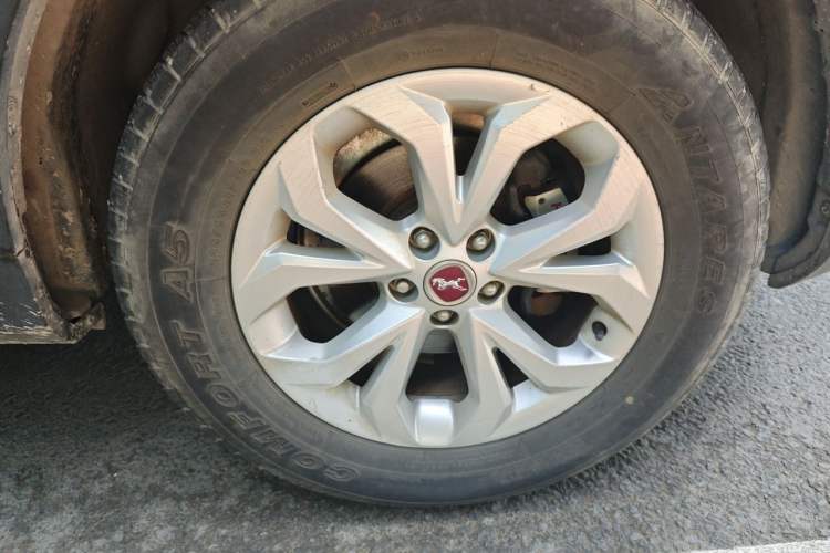 Used Hanteng X7 2018 X7S 1.5T Automatic Luxury Model Right Front Wheel Hub