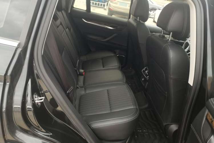 Used Hanteng X7 2018 X7S 1.5T Automatic Luxury Model Right Rear Seat