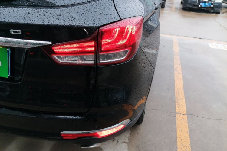 Used Hanteng X7 2018 X7S 1.5T Automatic Luxury Model Right Rear Taillight