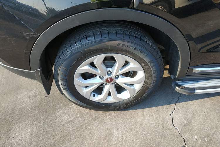 Used Hanteng X7 2018 X7S 1.5T Automatic Luxury Model Right Rear Wheel Hub