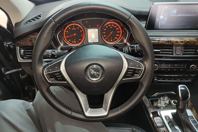 Used Hanteng X7 2018 X7S 1.5T Automatic Luxury Model Steering Wheel
