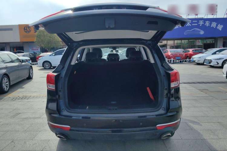 Used Hanteng X7 2018 X7S 1.5T Automatic Luxury Model Trunk