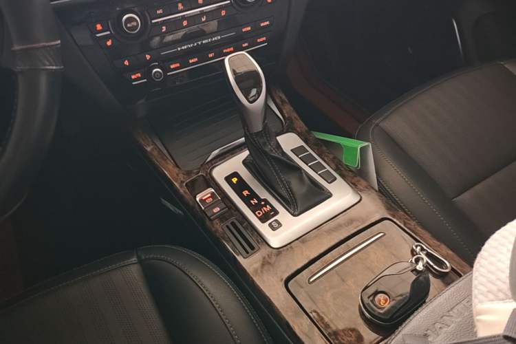 Used Hanteng X7 2018 X7S 1.5T Automatic Luxury Model Gear Lever