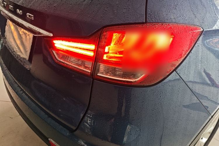 Used Hanteng X7 2018 X7S 1.5T Automatic Luxury Model Right Rear Taillight