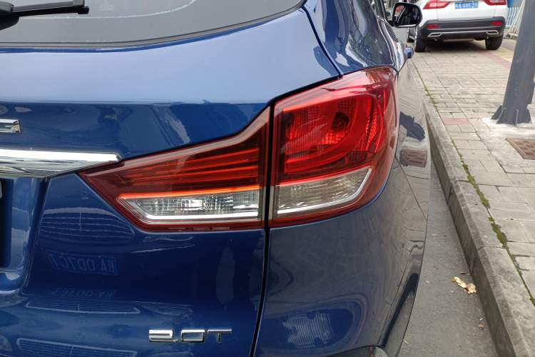 Used Hanteng X7 2018 X7S 2.0T DCT Luxury Model Right Rear Taillight