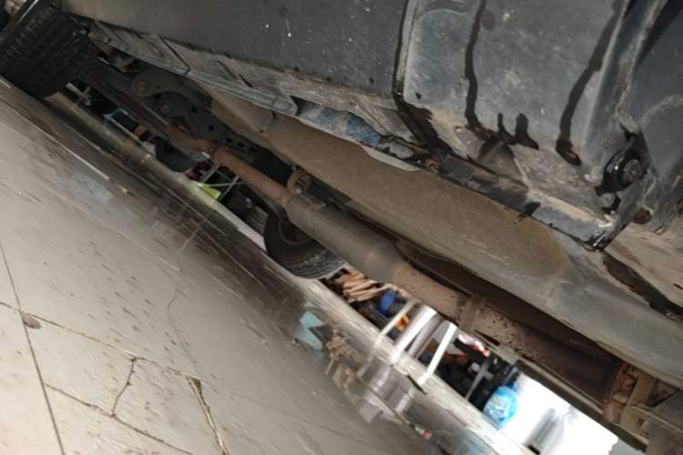 Used Hanteng X7 2018 X7S 1.5T Automatic Luxury Model Right Side Sill