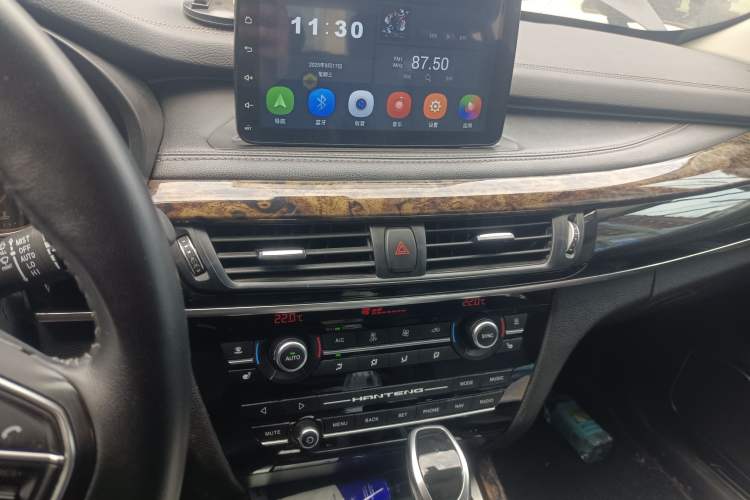 Used Hanteng X7 2018 X7S 1.5T Automatic Luxury Model Audio And AC Panel