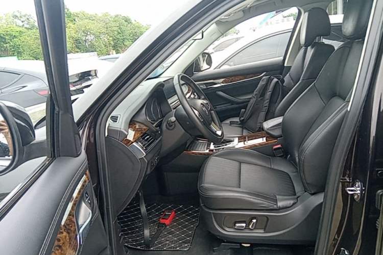 Used Hanteng X7 2018 X7S 1.5T Automatic Luxury Model Driver Seat
