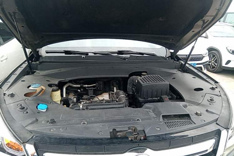 Used Hanteng X7 2018 X7S 1.5T Automatic Luxury Model Engine Bay