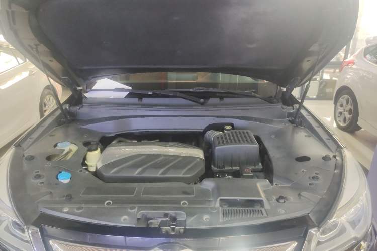 Used Hanteng X7 2018 X7S 1.5T Automatic Luxury Model Engine Bay