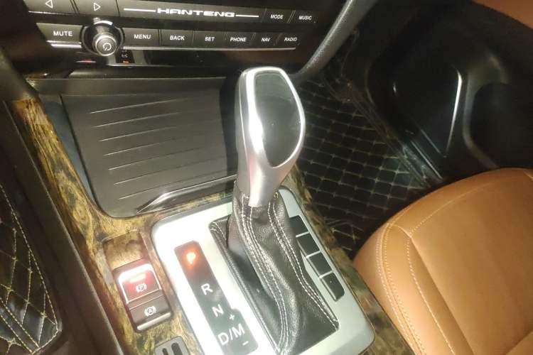 Used Hanteng X7 2018 X7S 1.5T Automatic Luxury Model Gear Lever