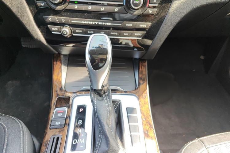 Used Hanteng X7 2018 X7S 1.5T Automatic Luxury Model Gear Lever