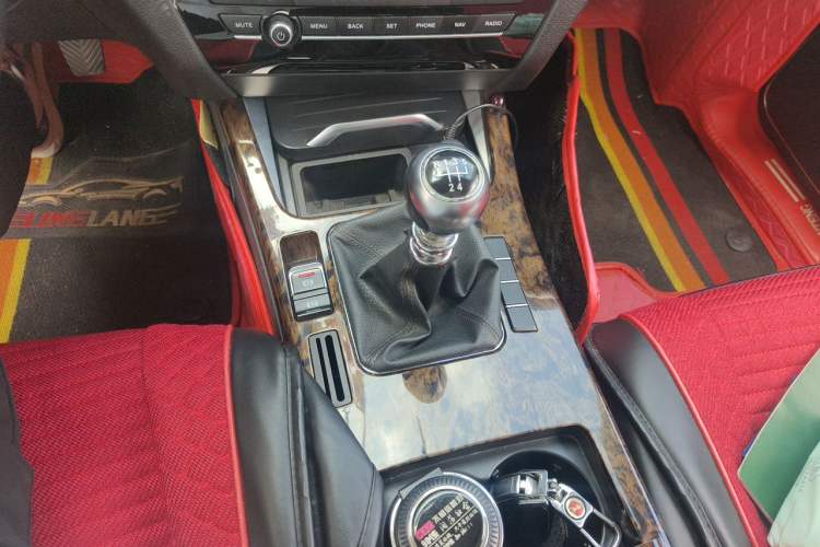 Used Hanteng X7 2018 X7S 1.5T Manual Luxury Model Gear Lever