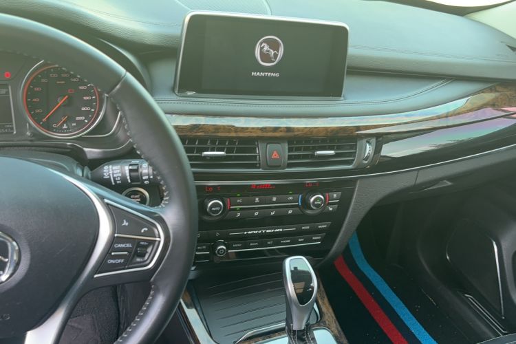 Used Hanteng X7 2018 X7S 1.5T Automatic Luxury Model Interior 3