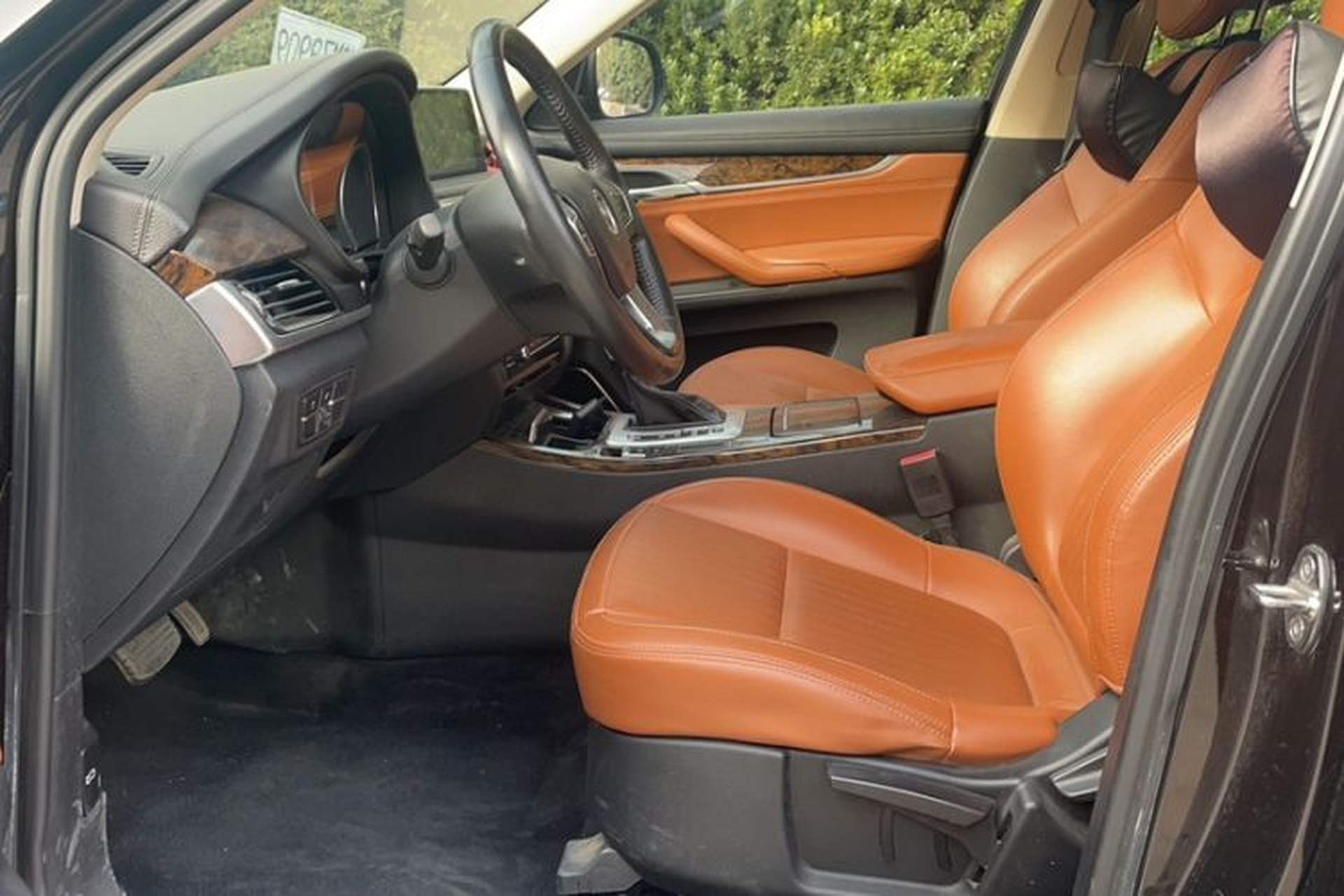 Used Hanteng X7 2018 X7S 1.5T Automatic Luxury Model Interior 3