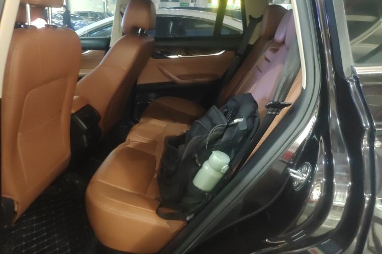 Used Hanteng X7 2018 X7S 1.5T Automatic Luxury Model Interior 4