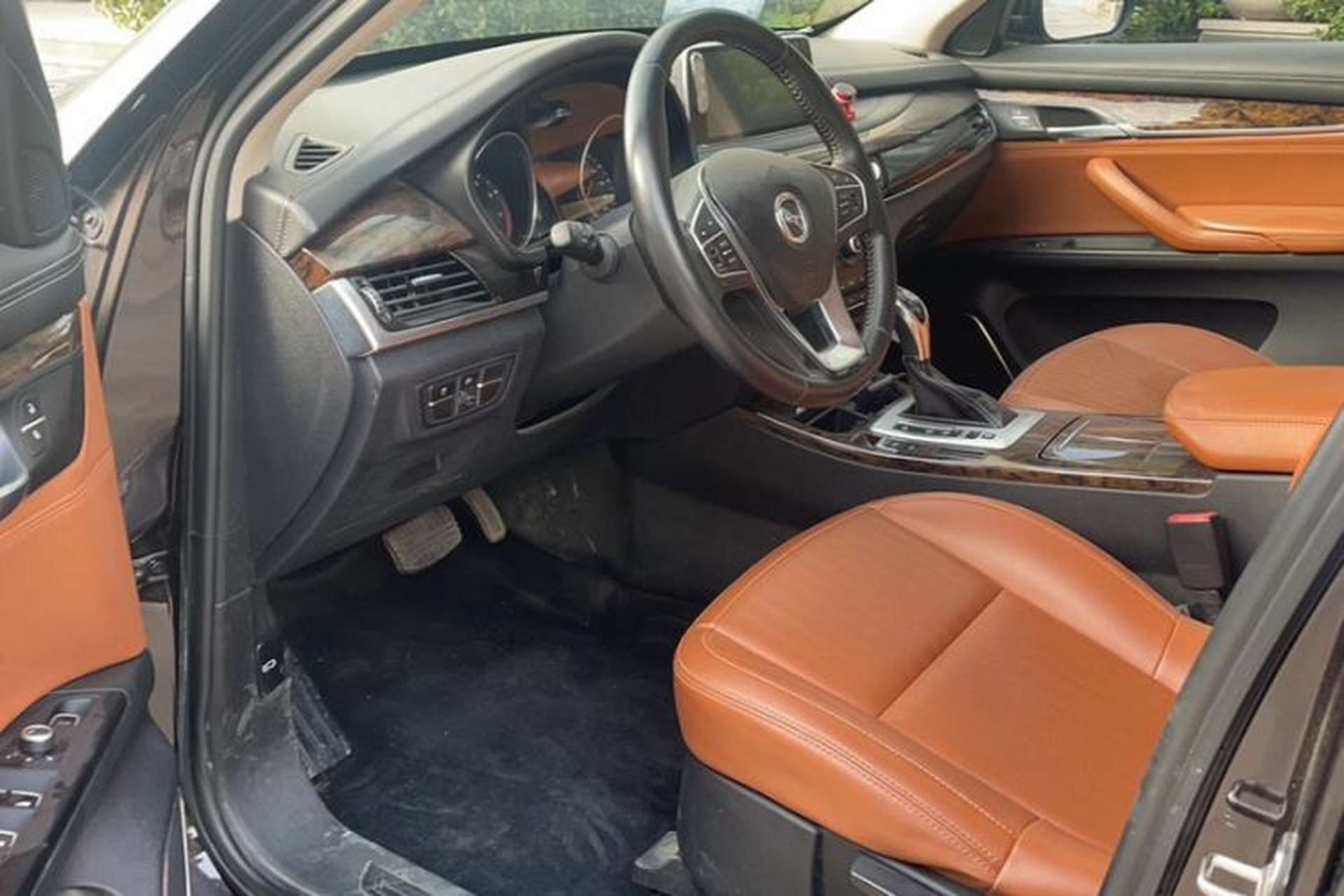 Used Hanteng X7 2018 X7S 1.5T Automatic Luxury Model Left Front Seat