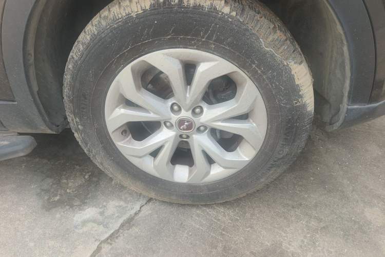Used Hanteng X7 2018 X7S 1.5T Manual Luxury Model Right Front Wheel Hub