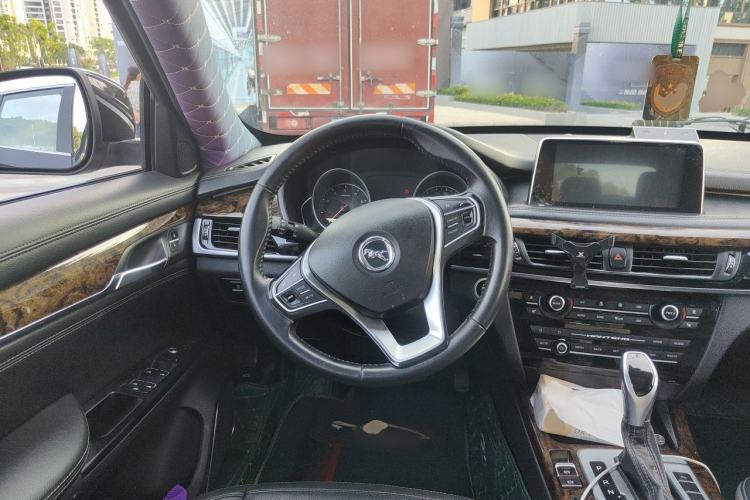 Used Hanteng X7 2018 X7S 1.5T Automatic Flagship Model Steering Wheel