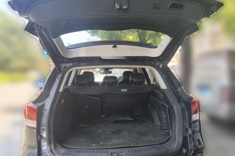 Used Hanteng X7 2018 X7S 1.5T Automatic Luxury Model Trunk
