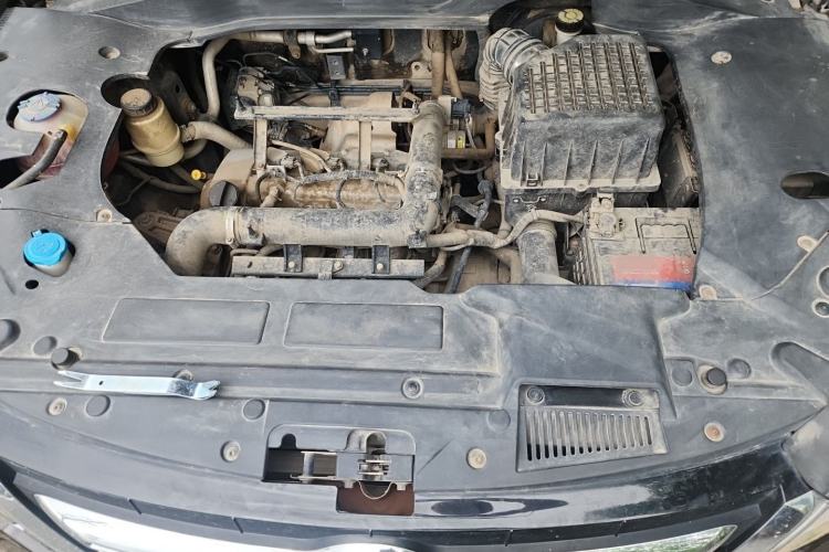 Used Hanteng X7 2018 X7S 1.5T Automatic Luxury Model Engine Bay