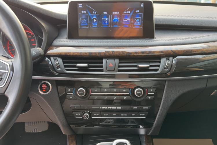 Used Hanteng X7 2018 X7S 1.5T Automatic Luxury Model Audio And AC Panel
