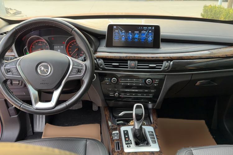Used Hanteng X7 2018 X7S 1.5T Automatic Luxury Model Interior 3