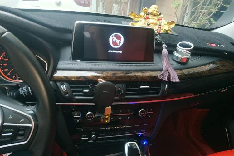 Used Hanteng X7 2018 X7S 1.5T Automatic Luxury Model Audio And AC Panel