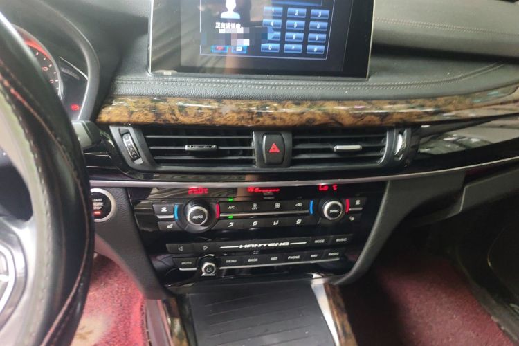Used Hanteng X7 2018 X7S 1.5T Manual Luxury Model Audio And AC Panel