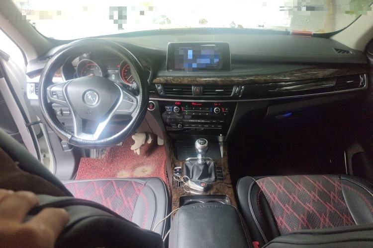 Used Hanteng X7 2018 X7S 1.5T Manual Luxury Model Center Console